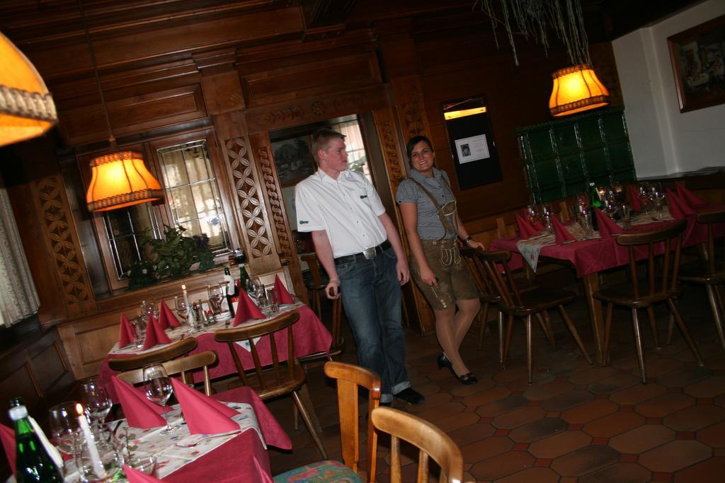 Gasthof Dorfwirt Ardning ภายนอก รูปภาพ
